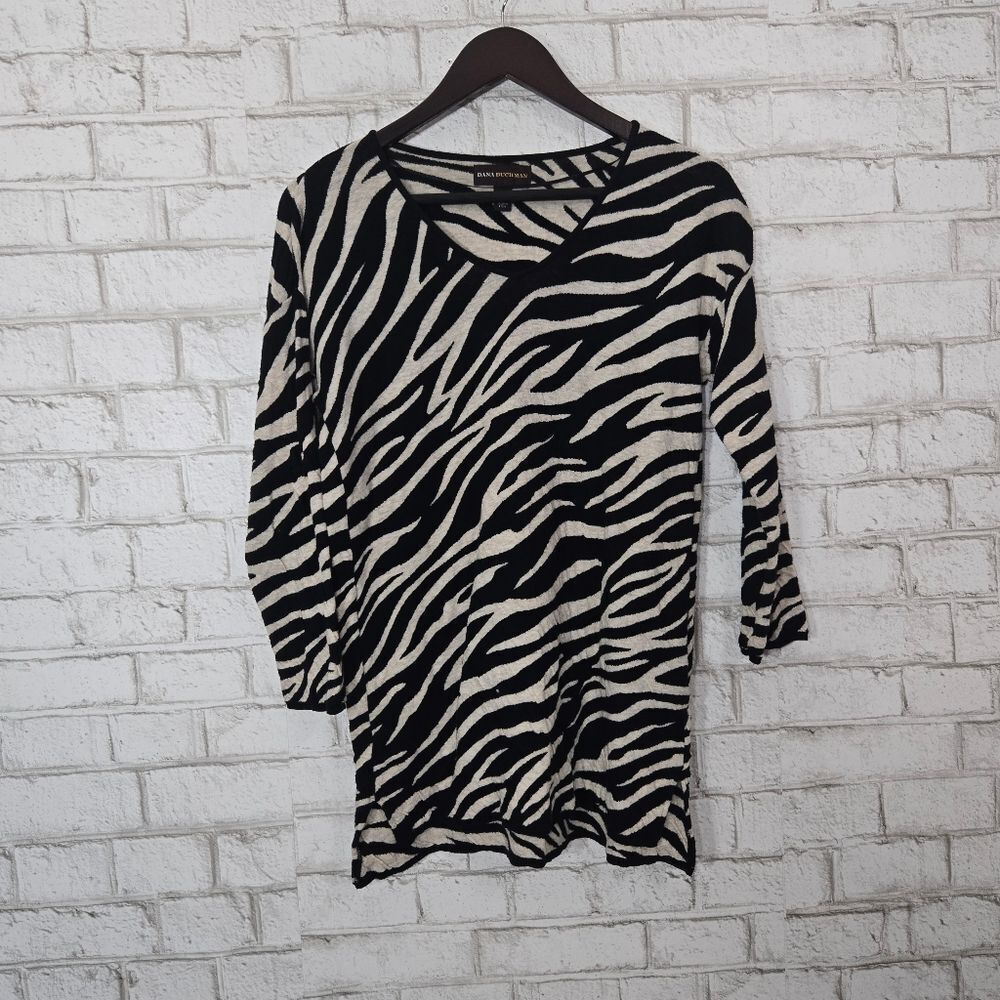 Dana Buchman lighter printed sweater